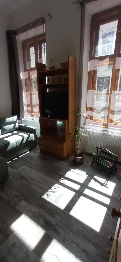 Western Apartman Boedapest Buitenkant foto